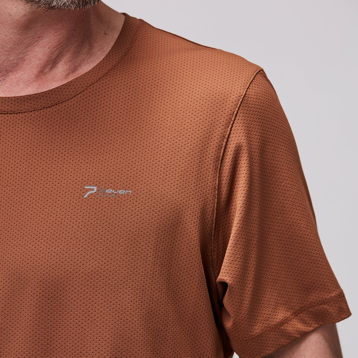 SDAW Padeltrölja brons med logo på bröst